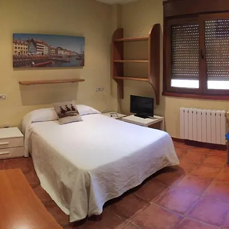 Aldeola Apartment *
